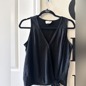 EUC Universal Thread Black sleeveless v-neck crop top with side tie detail in S